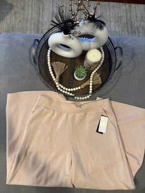 Cable and Gauge Women's Wide-Leg Pants in Tan Size:Medium NWTS